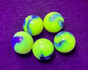 Bolinhas de gude de vidro de urânio azul e rosa da Fenton