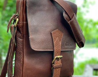 Bolso bandolera de piel de bisonte: bolso bandolera de piel flor