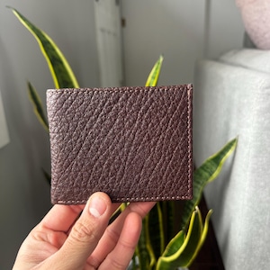 新品　Carving buffalo Wallet 本革 財布 店頭品　格安本物 Buffalo Leather Wallet - Etsy