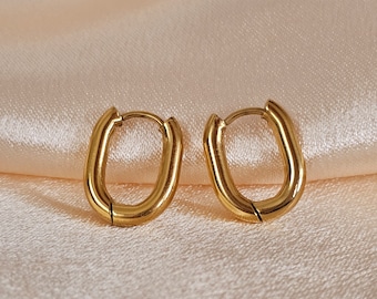 18k Gold Plated Oval Hoop Earrings – PVD Gold Plated Waterproof Stainless Steel – Everyday Elegant Jewelry – Valentine’s Gift for Her