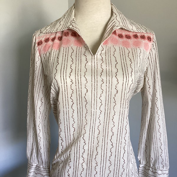 Vintage 70s women’s dagger collar striped shirt