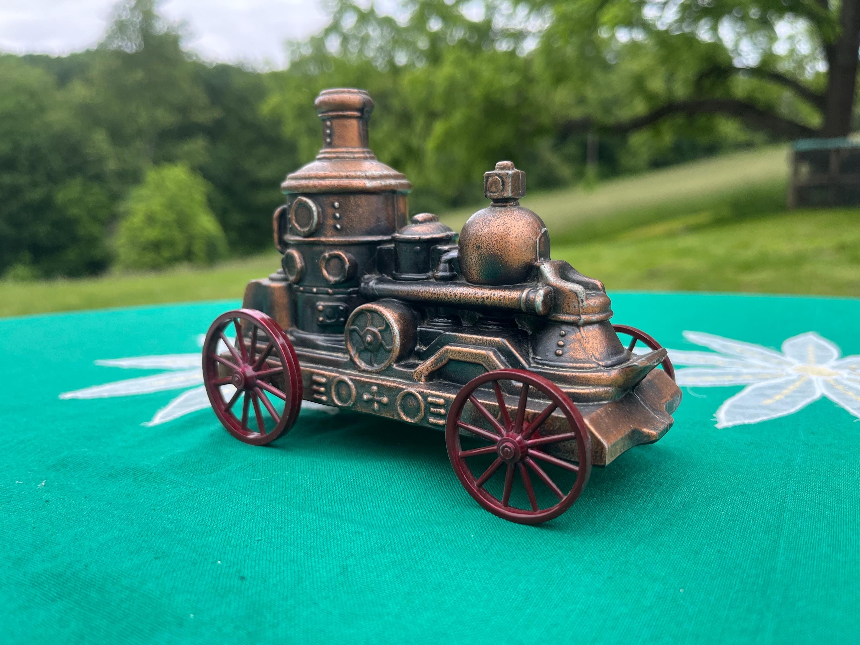 Vintage 1970’s Banthrico Steamer Engine Brass Bronze Tone Metal Coin Still Piggy Bank York Haven Pennsylvania Collectible Train Collector