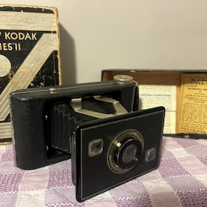 Vintage 1940’s Kodak Jiffy Six 20 Series II Camera w/ World War 2 Camp Hulen Document & Original Box Army WW2 Collectible Film Photography