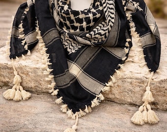 Woven Cotton Keffiyeh Scarf, Traditional Palestinian Shemagh with Tassels