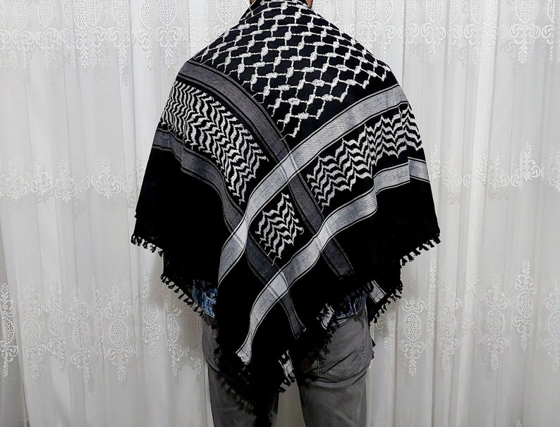 Tasseled Palestinian Keffiyeh, Palestinian scarf, Palestinian kufiya, Palestine keffiyeh, Tassel Keffiyeh, men women shemagh zdjęcie 4