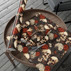 Skull Lovers Floral Wrapping Paper, Witchy Halloween Gift Wrap, Skull gift wrapping paper, Spooky Scrapbook paper, Dark Botanical Gift wrap