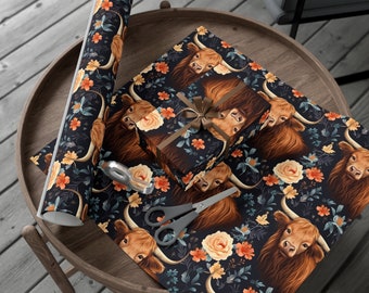 Cadeaupapier met bloemen Highland Cow: verjaardag, kerstmis, valentijnsdag