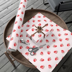 Papier cadeau coquette girly fraise, papier cadeau d'anniversaire, emballage cadeau rose, papier cadeau d'anniversaire d'enfant, papier pour scrapbooking