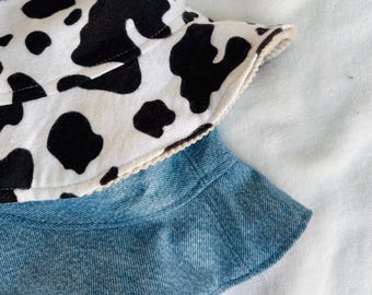 Sombrero de pescador con estampado de vaca de mezclilla / Sombrero reversible para el sol para bebé