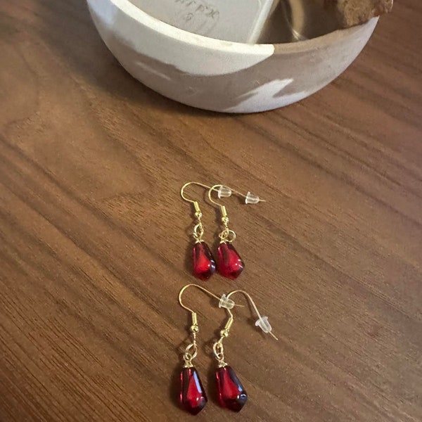 Pomegranate Earrings - Donation to UNRWA