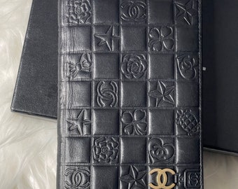 Vintage Chanel Wallet - Etsy