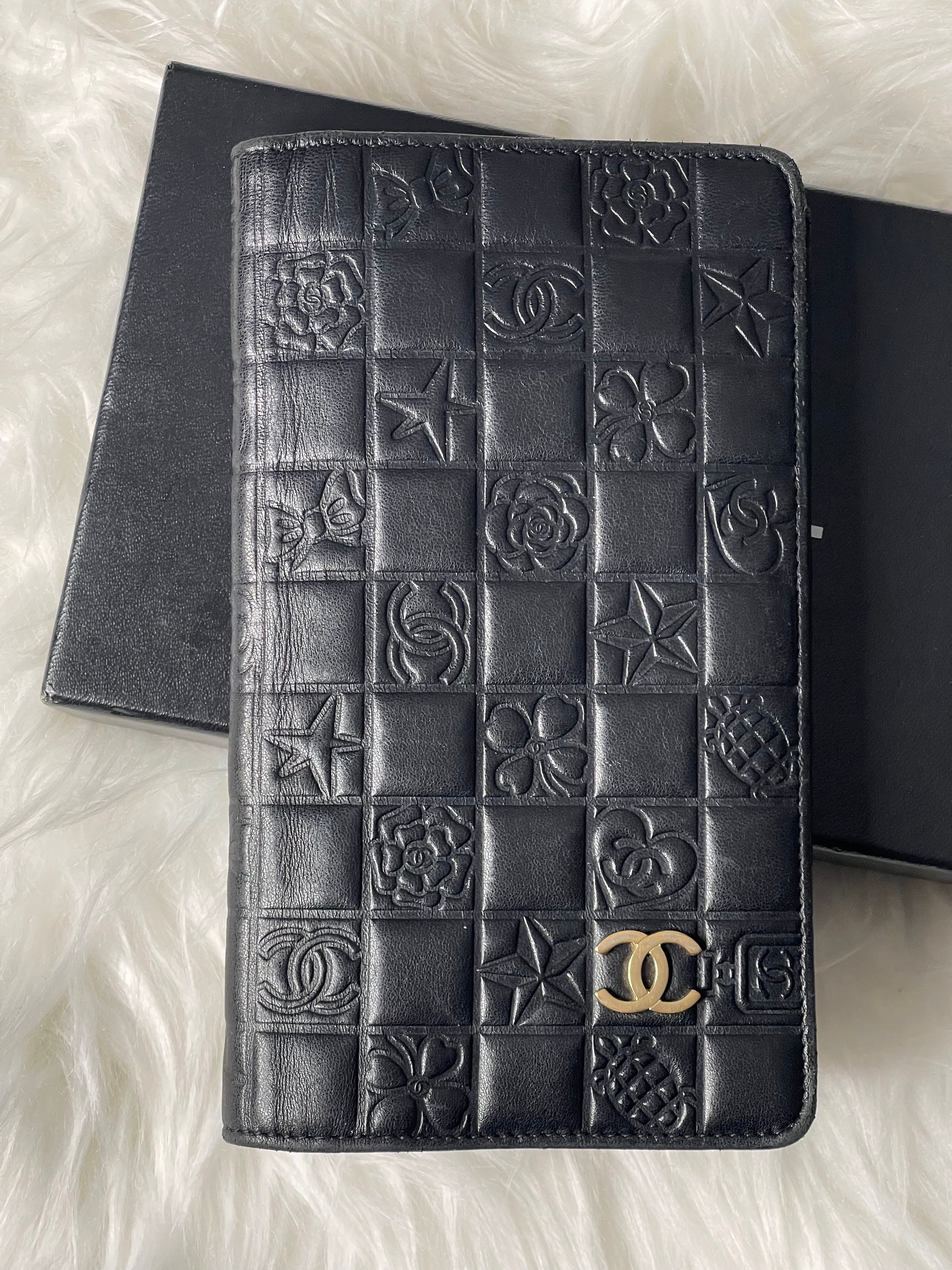 Vintage Chanel Wallet - Etsy