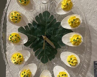 Whimsical Deviled Egg Clock: Culinary Charm for Your Home