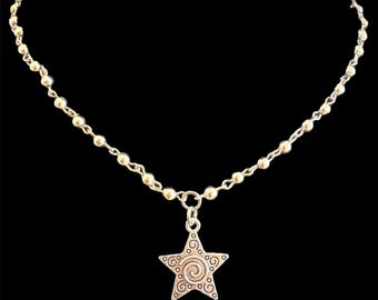 Collar de estrella en espiral de acero inoxidable con cuentas hechas a mano: estilo bohemio gótico caprichoso