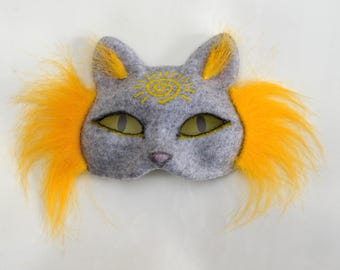 Felted Cat Mask: Gray Therian Mask with Yellow Faux Fur