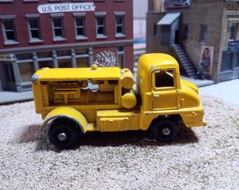 Matchbox No. 28 Compressor Truck