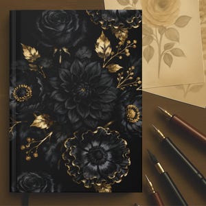 Schwarzes Hardcover-Journal mit Blumengoldakzent | Darkcore Notizbuch | Gothic Wohnkultur Geschenk