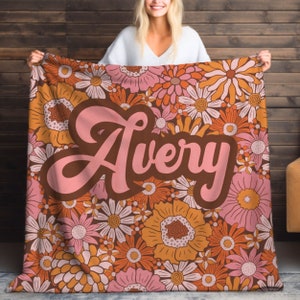 Retro Flower Personalized Blanket with Name for Girls Birthday Gift, Custom Present 70s Trendy Hippie Style, Customized Throw for daughter