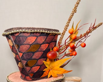 Reg Fall gold copper brown Top Hat. Adorned with gold beaded, copper trim fall gold pick. Perfect for a wreath attachment or Halloween decor