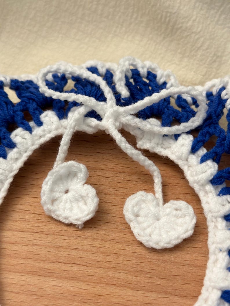 English PDF Pattern, Crochet Pattern, Winter Blue and White Flower