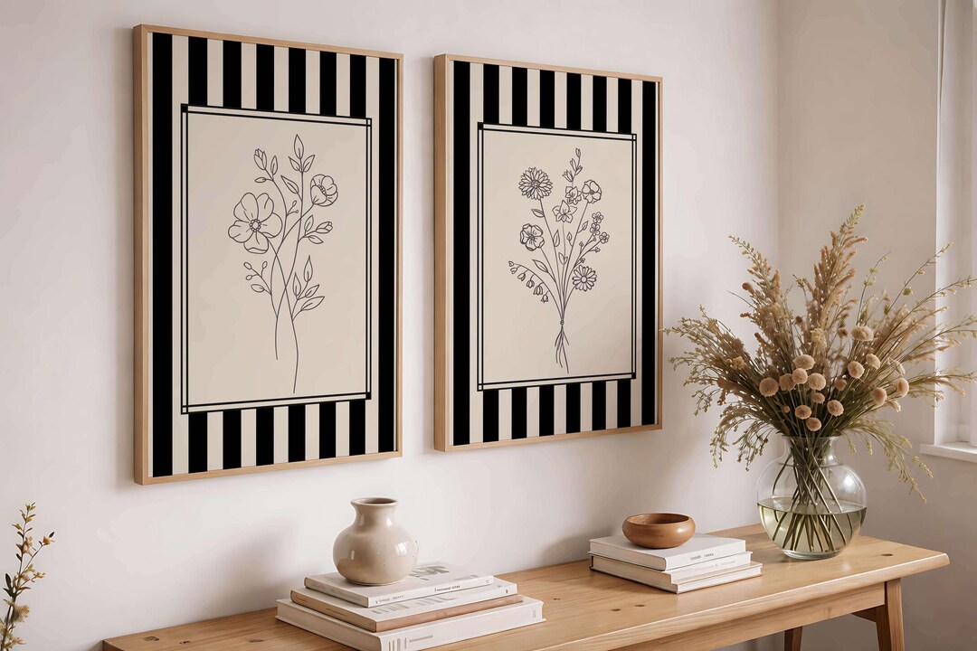 Minimalist Floral Line Art Set of 2, Black and White Botanical Prints ...