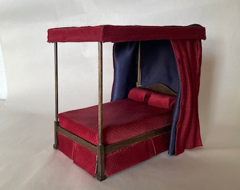 Dollhouse Miniature 1:12 Canopy bed