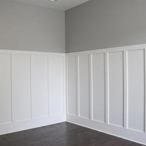Förskurna vägglister: Brädor och läkt, modern panelpanel