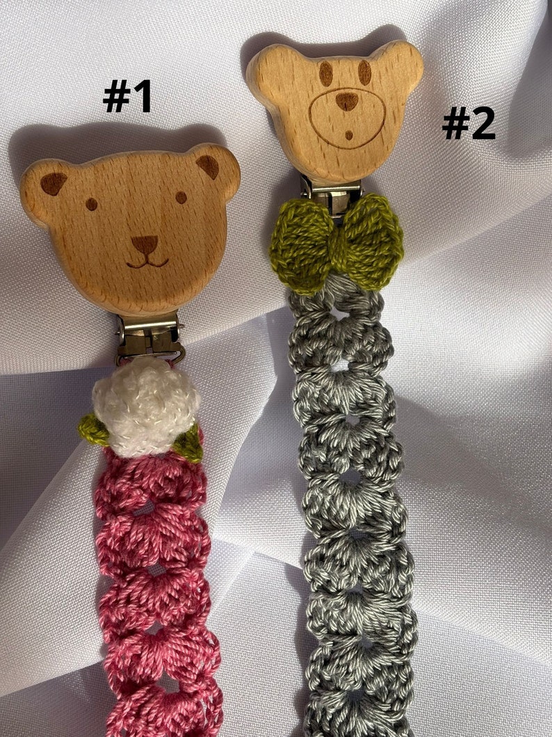 Porte-sucette au crochet. image 3