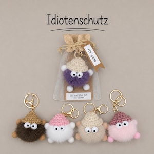 Idiotenschutz Schlüsselanhänger handgemacht | Lustiges Geschenk Freundin Kollegen Geburtstag | schwarzer Humor personalisiert Mutmacher