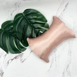 Satin Breast Support Pillow In Wrinkle/Craping Prevention Pillow Hold While Sleeping Breast Support Pillow Accessory