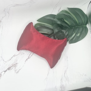 Satin Breast Support Pillow In Wrinkle/Craping Prevention Pillow Hold While Sleeping Breast Support Pillow Accessory