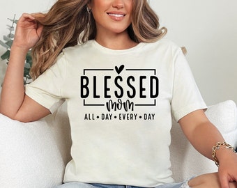 Camiseta "Mamá Bendita", regalo para el Día de la Madre, camiseta para mamá, camiseta para futura mamá, camiseta para mamá primeriza, camiseta retro para mamá, camiseta para el Día de la Madre