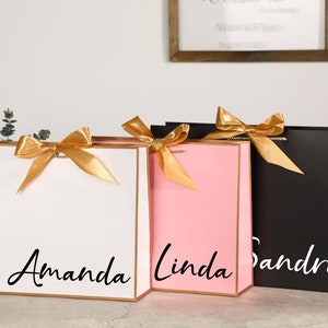 Personalized Bridesmaid Gift Bags, Wedding Gift Bags, Bridesmaid Bags, Welcome Gift Bags, Bachelorette Party Gift Bags, Gift Bags