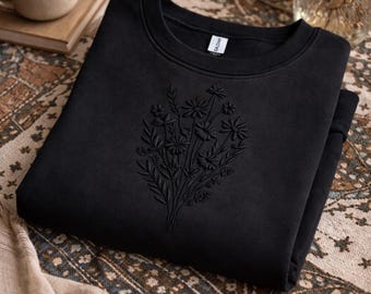 Embroidered Vintage Pressed Flowers Sweatshirt, Botanical Floral Shirt, Wildflowers Shirt, Black Boho Cottagecore Tee