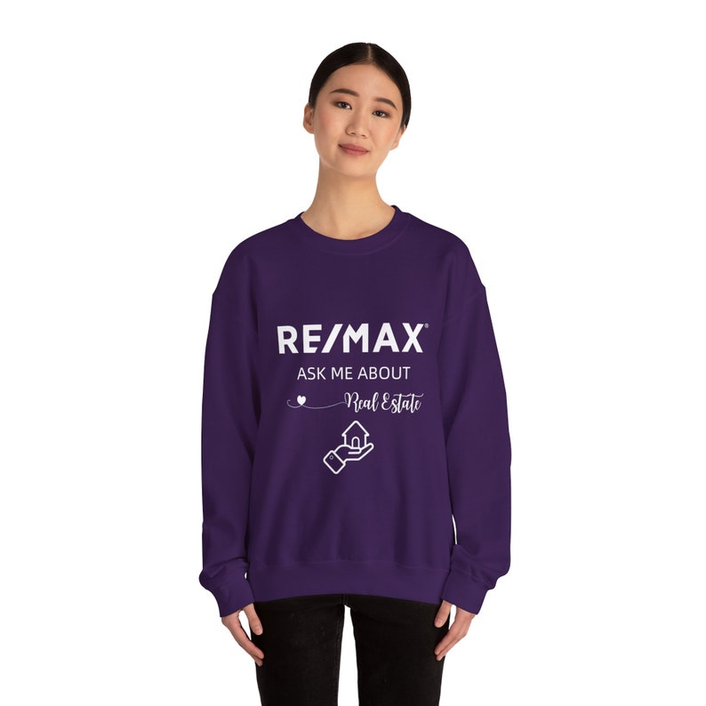 RE/MAX Real Estate Professional's Stylish Crewneck Perfect Agent Gift image 9