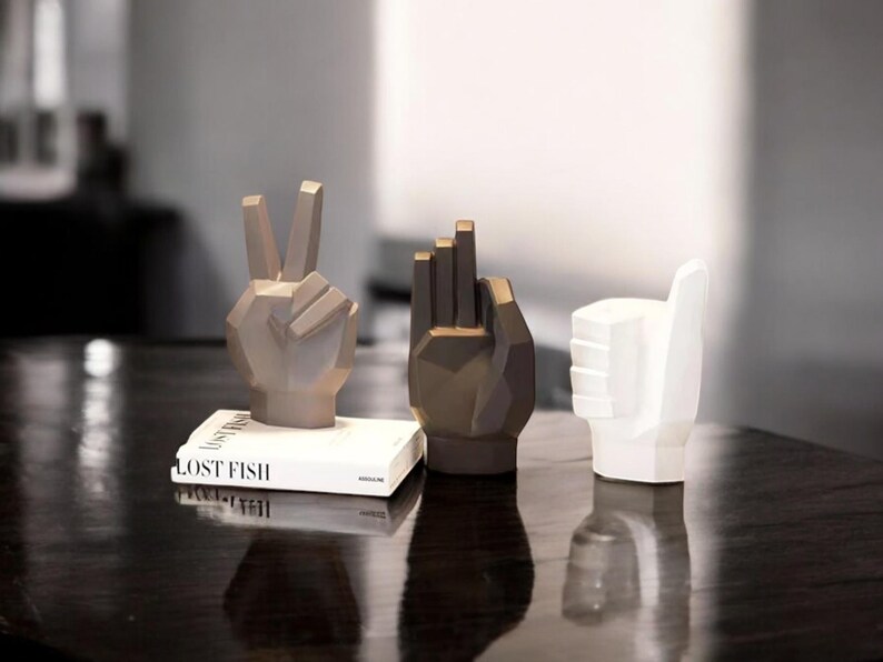 Decorative Desktop Sculpture | Living Room Tabletop Figurine | Home ...