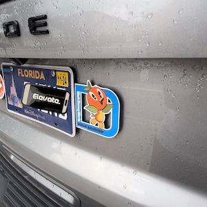 Disney Magnet holder for vehicle