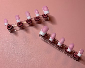 Sparkly French Tip Press Ons