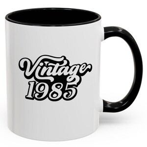Tasse à café décorative vintage 1985 - Cadeau nostalgique pour les amateurs de café, tasse rétro pour les anniversaires, décoration d&#39;intérieur unique, amateurs de thé