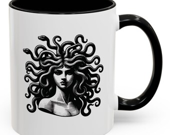 Taza de café con detalles de Medusa / Elegante taza de criatura mítica con asa negra / Regalo de Halloween / Decoración de oficina / Diseño de serpiente / Idea de regalo única
