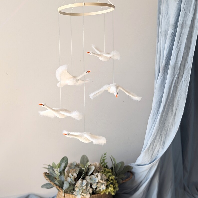 Goose Baby Mobile, Ducks Baby Mobile, Swans Baby Mobile, Swan Nursery Theme, Geese Nursery Theme