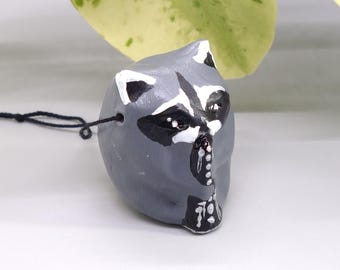 Adorno de mapache de arcilla, regalo para músico, regalo de oboe, animal músico, figura de arcilla hecha a mano, regalo para profesor de música, lindo mapache musical.