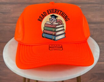 Gorra de camionero "Lee todo", divertida gorra de graduación de ratón de biblioteca, diseño de lector nerd, gorra retro de pila de libros