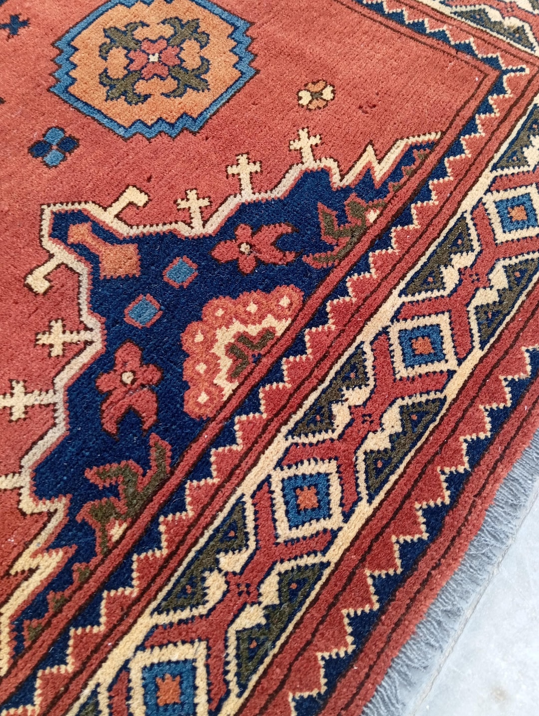 Vintage Turkish Wool Rug, Hand Knotted Fine Weave (3x3.10 Feet) - Etsy