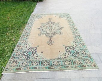 Handmade Vintage Oushak Rug 8x10: Turkish Floral Area Rug