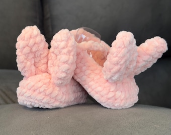 Adorable Bunny Baby Booties - DIY Crochet Pattern