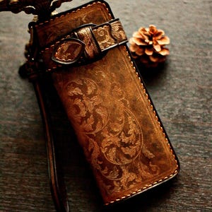 Long portefeuille artistique en cuir vintage bronze : cadeau d'art artisanal de luxe antique à deux volets fait main