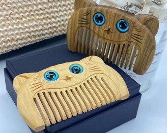 Custom Cartoon Kitten Handcrafted Wooden Comb Kids Toy Birthday Gift