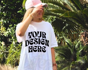 White comfort colors mockup, comfort colors 1717 white mockup, white trendy oversized blank tshirt mockup | model outdoors lifestyle mockup