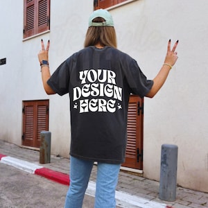 Comfort Colors pepper mockup pepper back mockup oversized Tshirt mockup, woman model lifestyle mockup Outdoors Aesthetic street mockup
